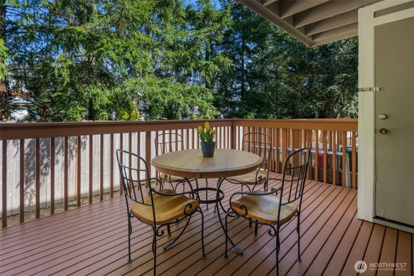 Property photo for 17302 Ne 45th Street #101, Redmond photo 15