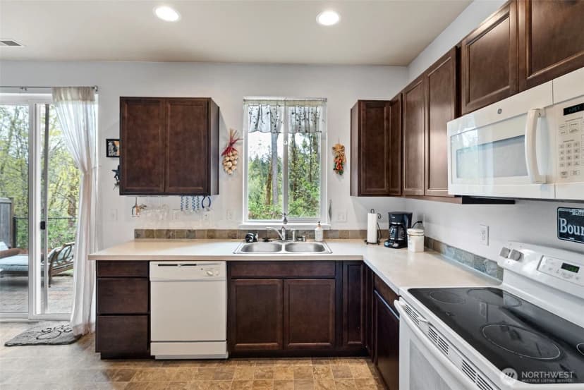 Property photo for 2181 Caleb Place Se, Port Orchard photo 7