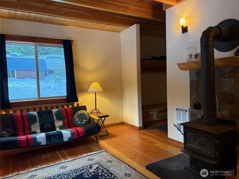 Property photo for 19052 Gill Creek Road, Lake Wenatchee photo 12
