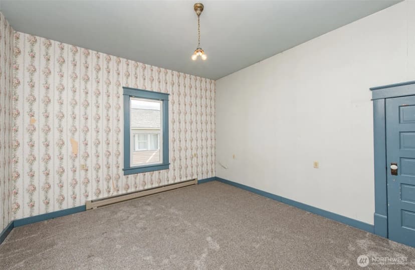 Property photo for 318 W 8th Street, Port Angeles photo 39