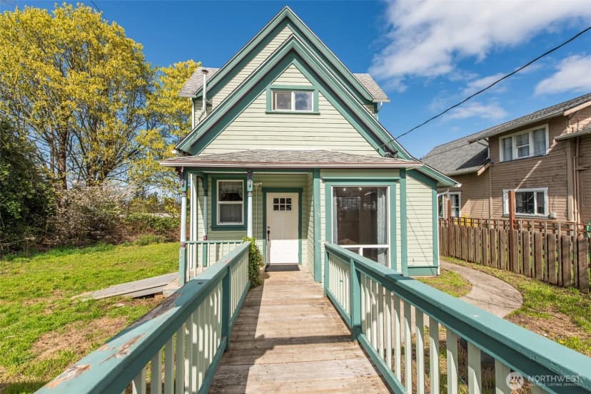 Property photo for 318 W 8th Street, Port Angeles photo 6