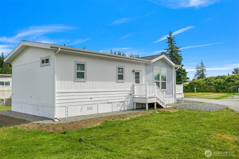 Property photo for 4672 Birch Bay Lynden Road #83, Blaine photo 2