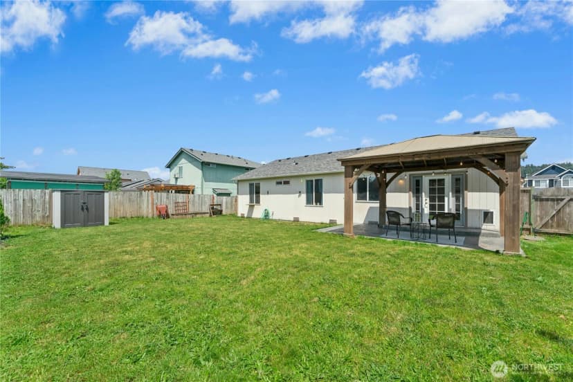 Property photo for 311 Orting Avenue Nw, Orting photo 23