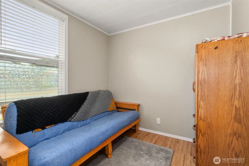 Property photo for 450 Cedar Street, Toledo photo 9