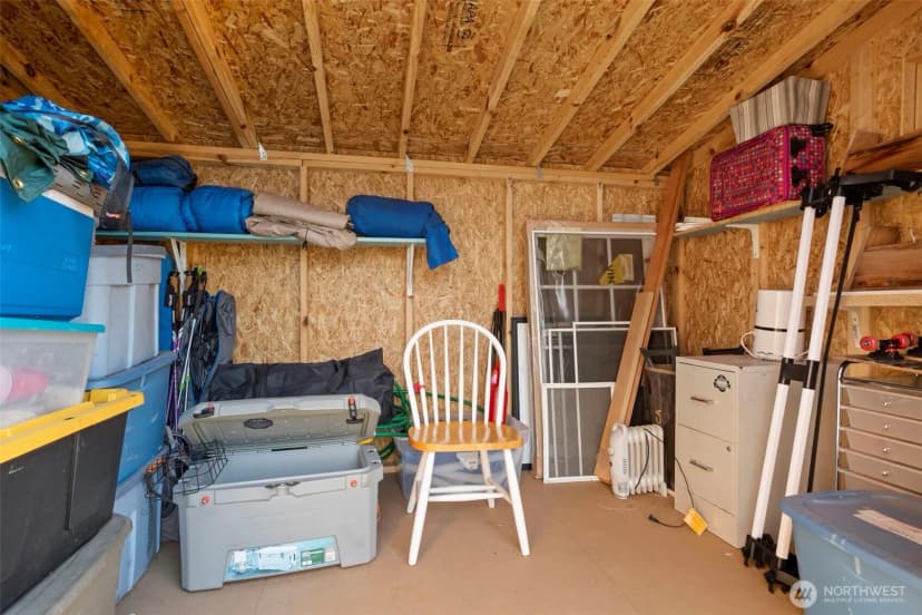 Property photo for 450 Cedar Street, Toledo photo 18