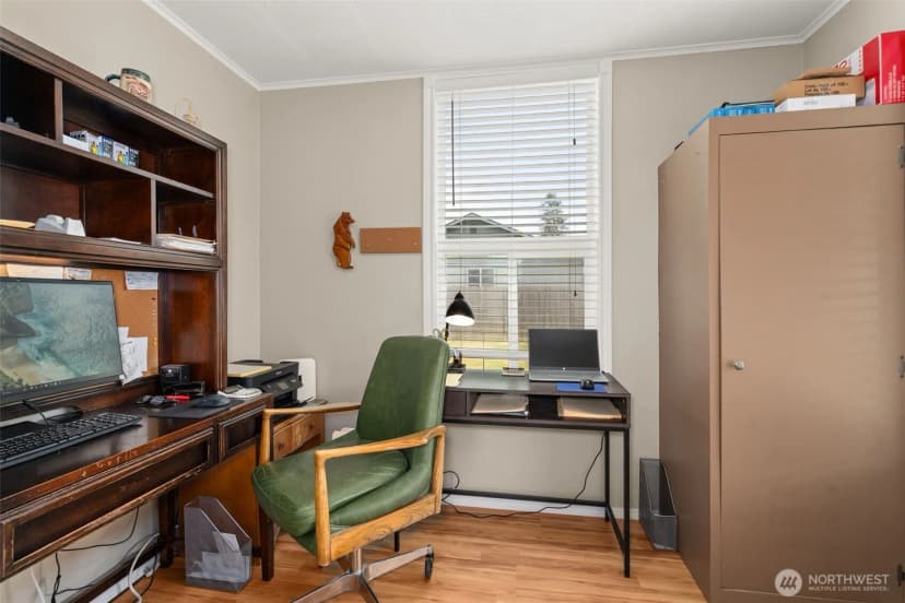 Property photo for 450 Cedar Street, Toledo photo 7