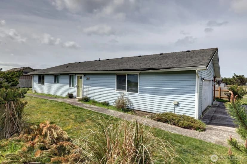 Property photo for 816 325th Street, Ocean Park photo 6