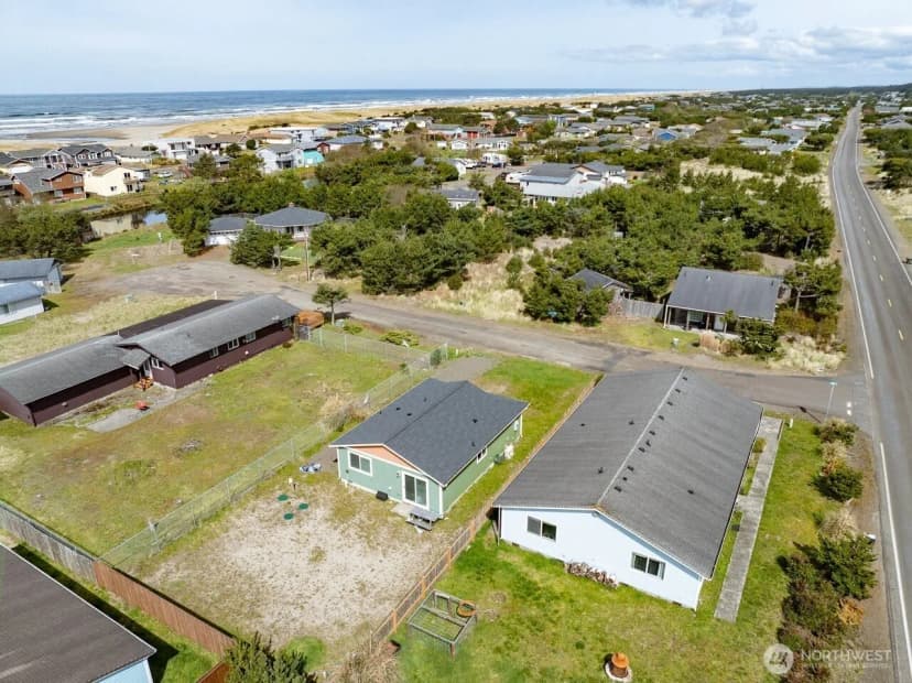 Property photo for 816 325th Street, Ocean Park photo 25