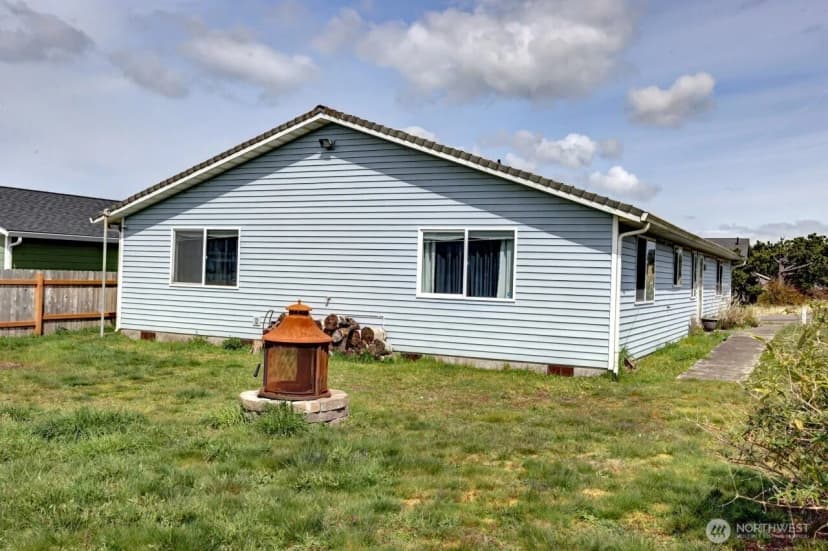 Property photo for 816 325th Street, Ocean Park photo 11