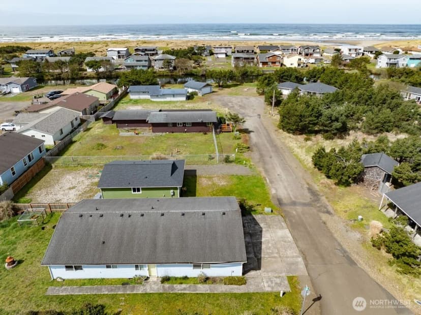 Property photo for 816 325th Street, Ocean Park photo 20