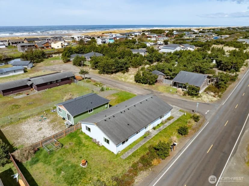 Property photo for 816 325th Street, Ocean Park photo 26