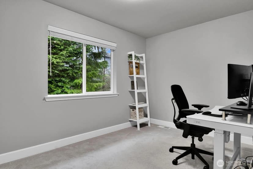 Property photo for 10116 28th Drive Se, Everett photo 16
