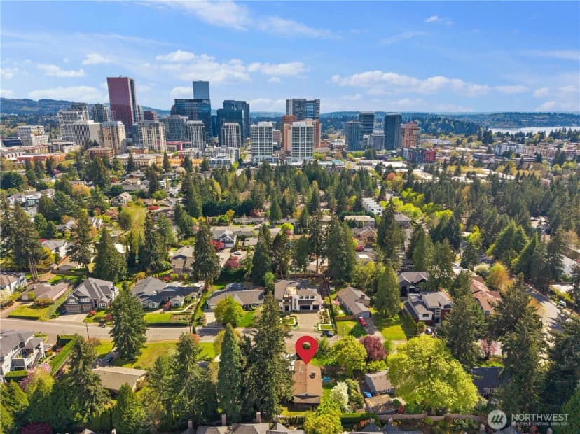Property photo for 10434 Ne 17th Street, Bellevue photo 35