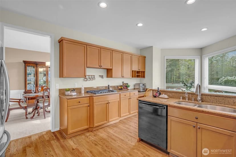 Property photo for 26637 Se 15th Street, Sammamish photo 12