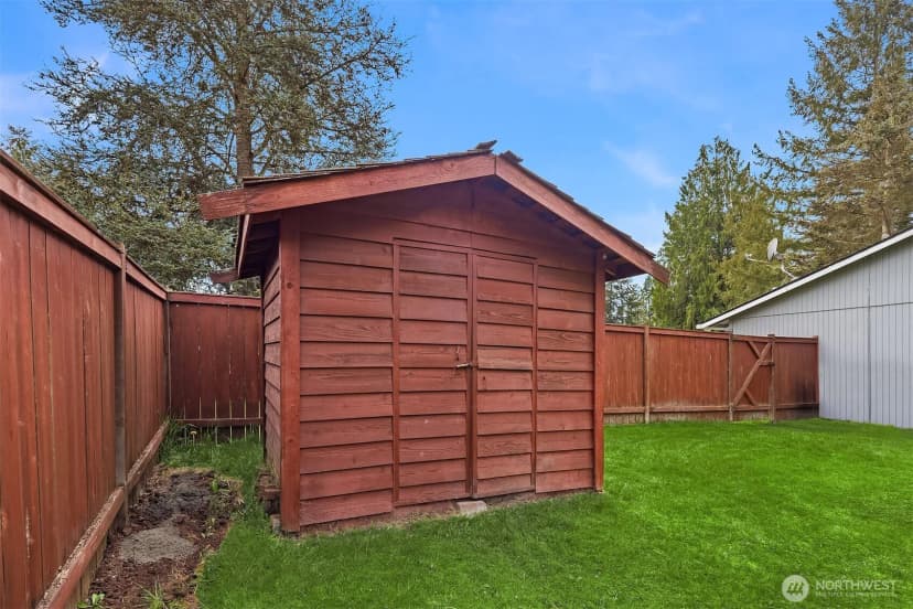Property photo for 26818 Ne Miller Street, Duvall photo 16