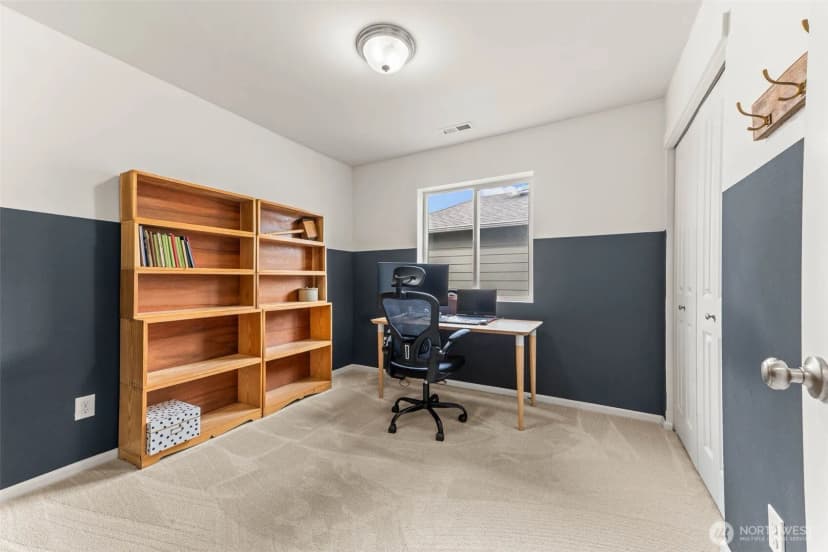 Property photo for 6717 Birdseye Ave Ne, Lacey photo 25