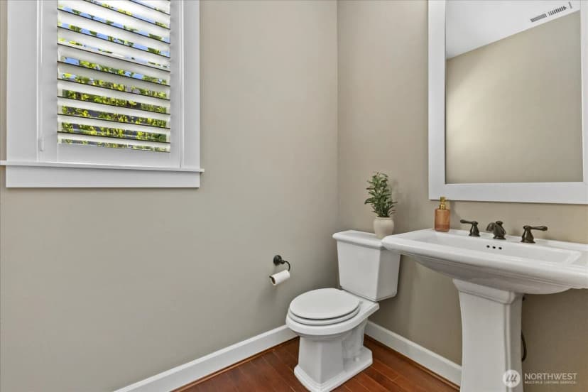 Property photo for 15112 101st Avenue Ne, Bothell photo 15