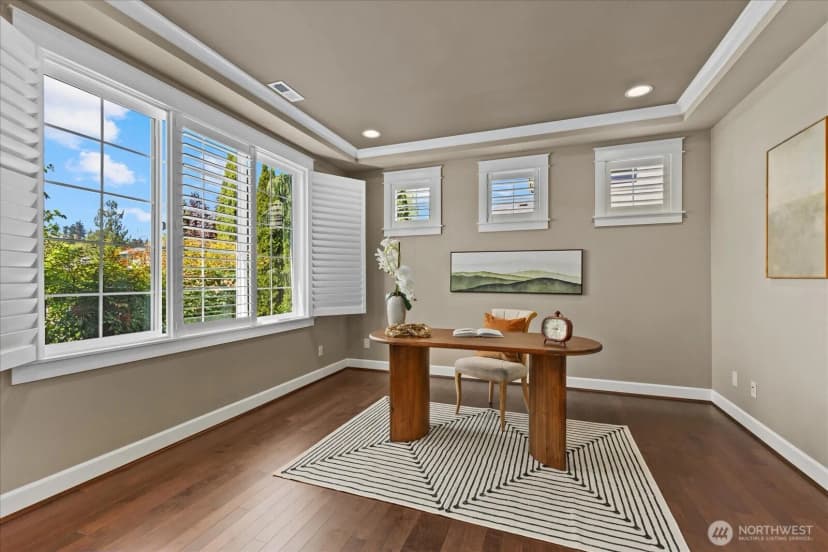 Property photo for 15112 101st Avenue Ne, Bothell photo 3