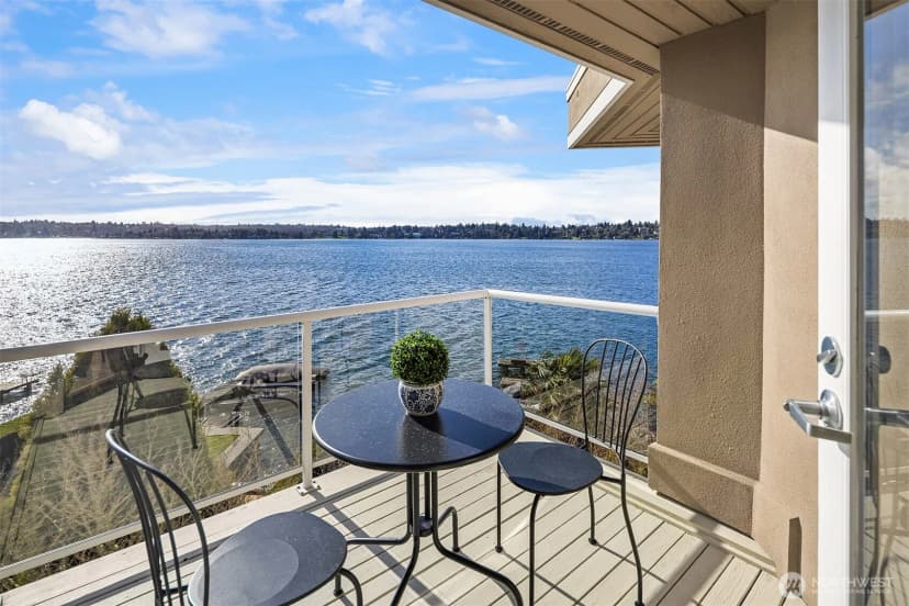 Property photo for 7439 W Mercer Way, Mercer Island photo 22