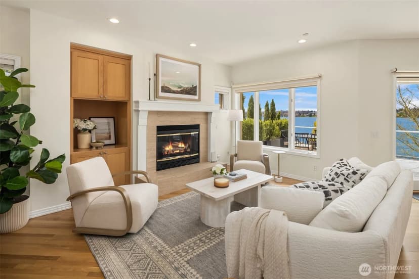 Property photo for 7439 W Mercer Way, Mercer Island photo 12