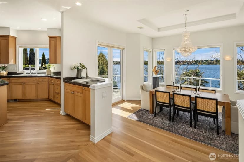Property photo for 7439 W Mercer Way, Mercer Island photo 7