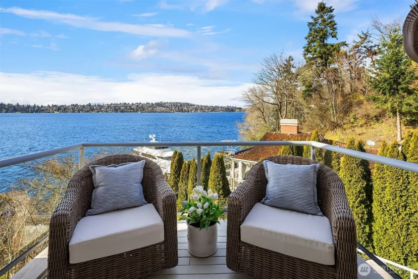Property photo for 7439 W Mercer Way, Mercer Island photo 19