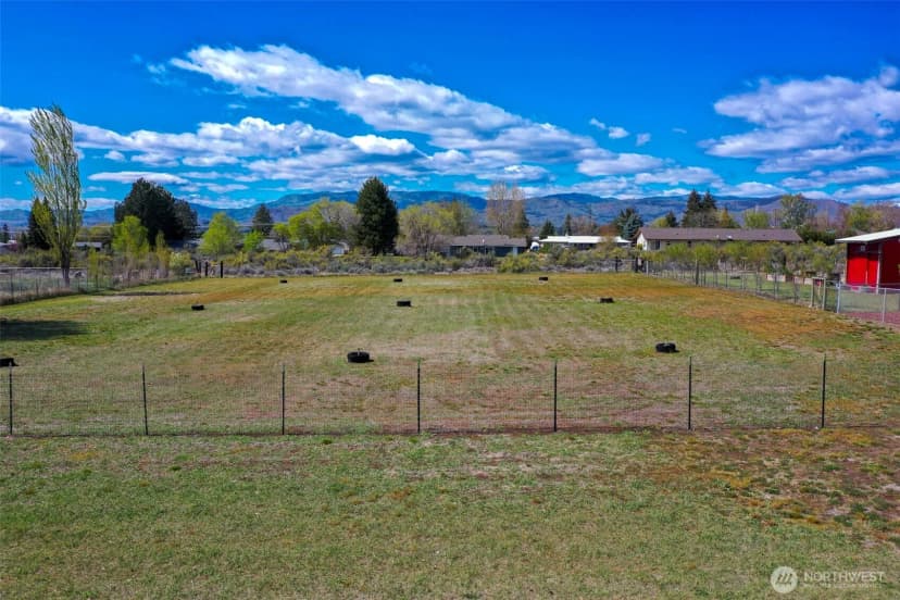 Property photo for 35 Red Apple Drive, Omak photo 37