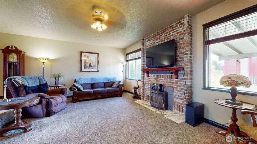 Property photo for 35 Red Apple Drive, Omak photo 7