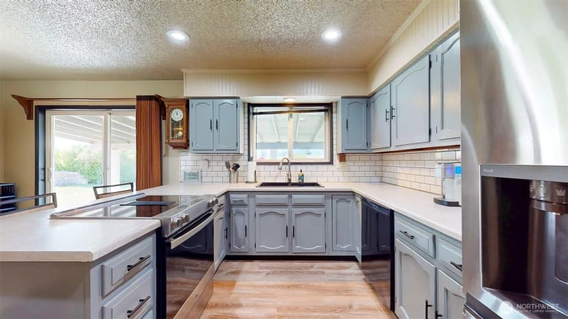 Property photo for 35 Red Apple Drive, Omak photo 10