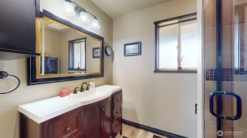 Property photo for 35 Red Apple Drive, Omak photo 16