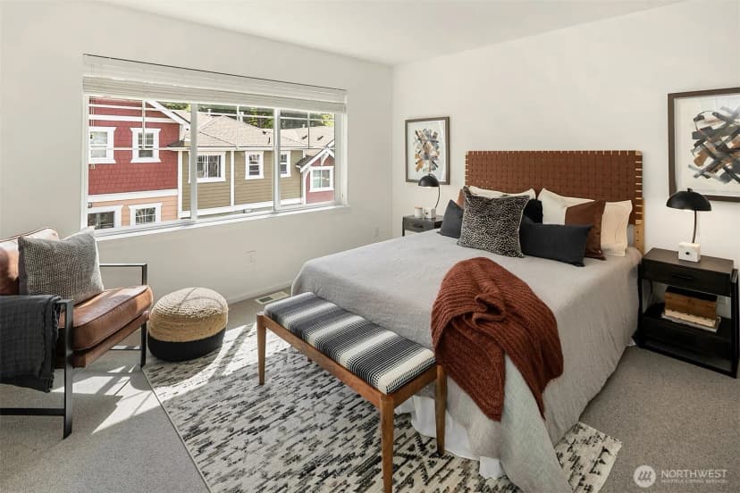 Property photo for 105 118th Avenue Se #3, Bellevue photo 12