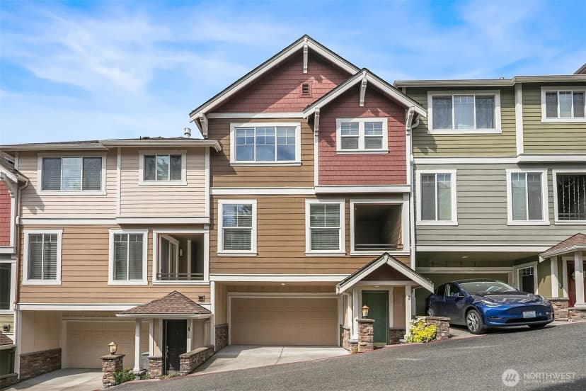 Property photo for 105 118th Avenue Se #3, Bellevue photo 22