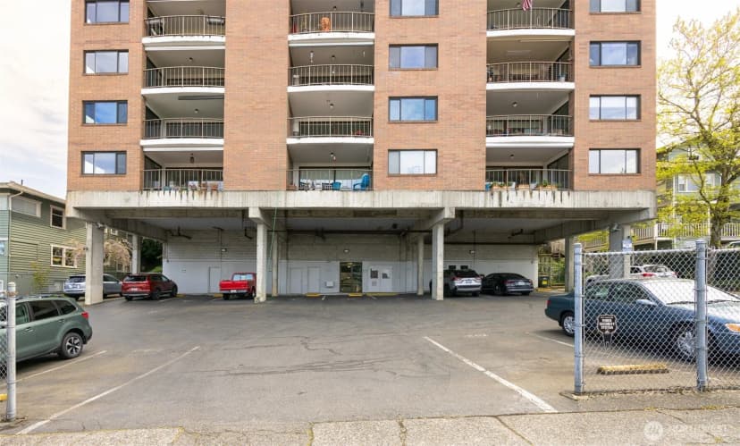 Property photo for 715 N Garden Street #303, Bellingham photo 26