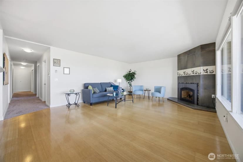 Property photo for 715 N Garden Street #303, Bellingham photo 11