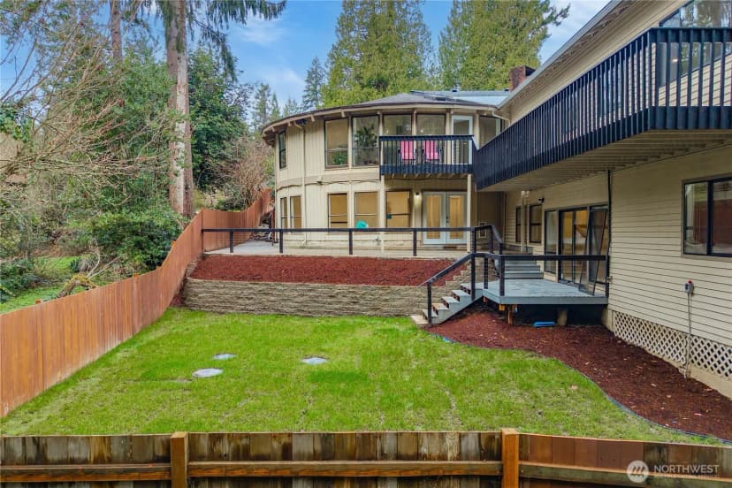 Property photo for 20709 Ne 79th Street, Redmond photo 34