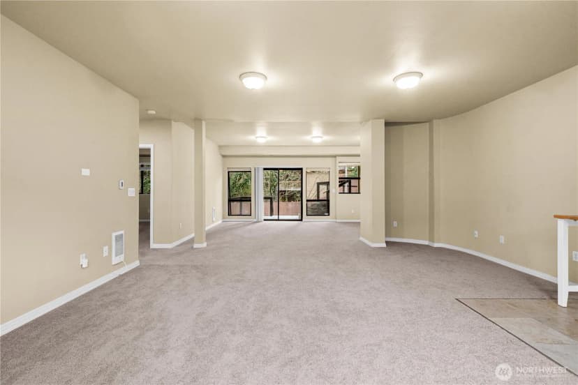 Property photo for 20709 Ne 79th Street, Redmond photo 30