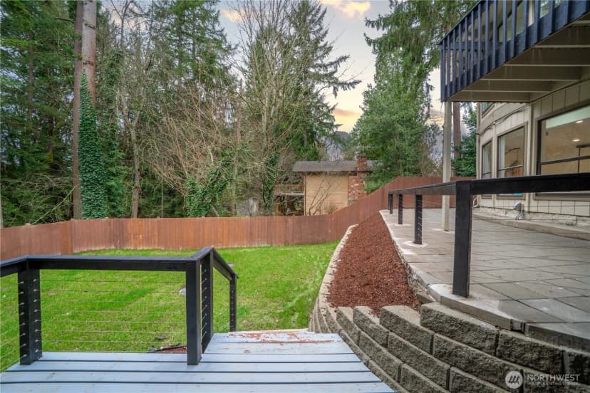 Property photo for 20709 Ne 79th Street, Redmond photo 35