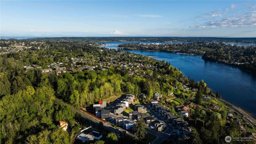 Property photo for 134 Blackfish Court, Bremerton photo 27