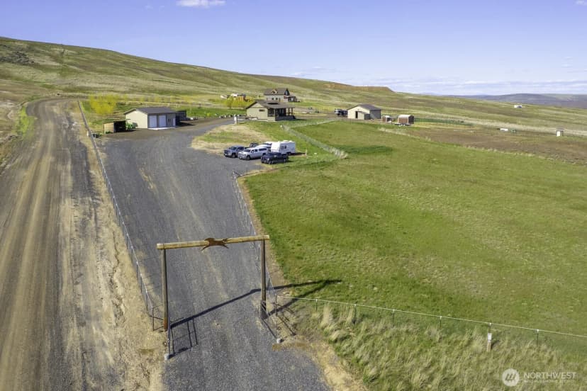 Property photo for 169 Banks Lake View Road #99115, Coulee City photo 34