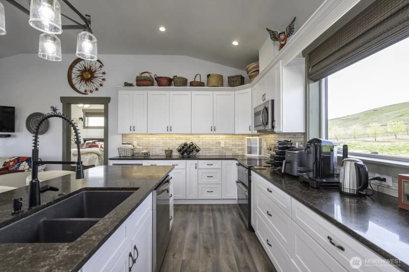 Property photo for 169 Banks Lake View Road #99115, Coulee City photo 10