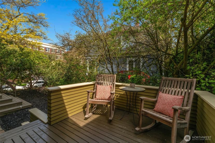 Property photo for 103 Crockett Street, Seattle photo 32