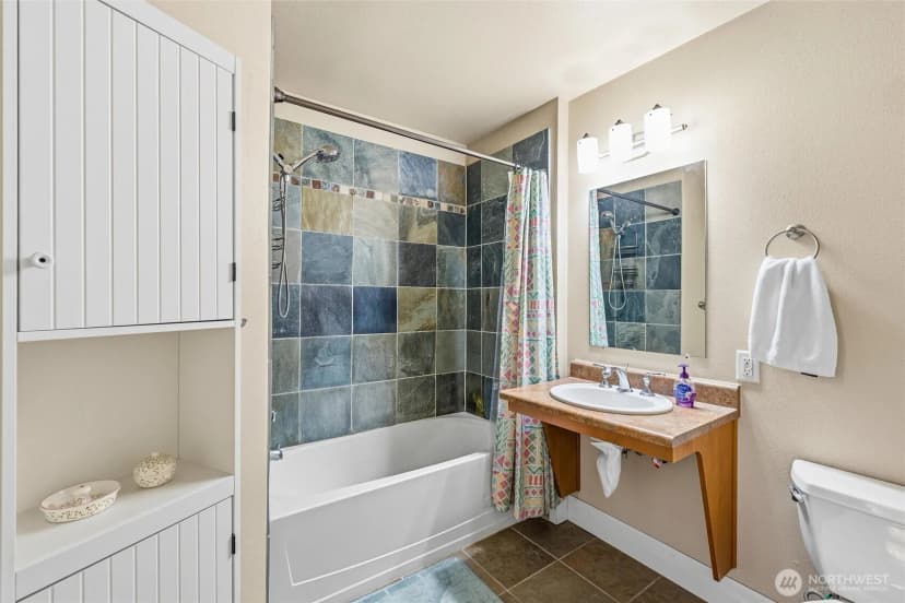 Property photo for 910 Harris Avenue #208, Bellingham photo 23