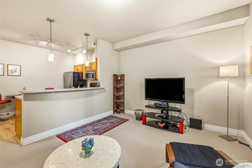 Property photo for 910 Harris Avenue #208, Bellingham photo 8