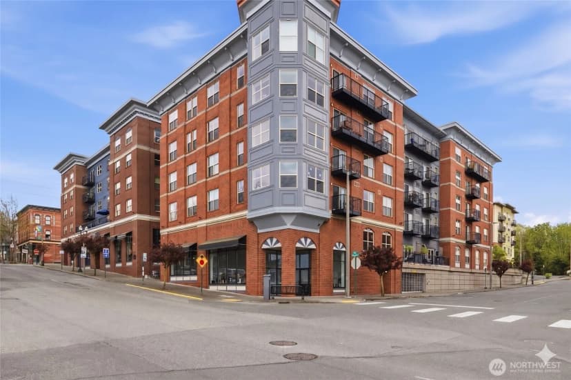 Property photo for 910 Harris Avenue #208, Bellingham photo 25