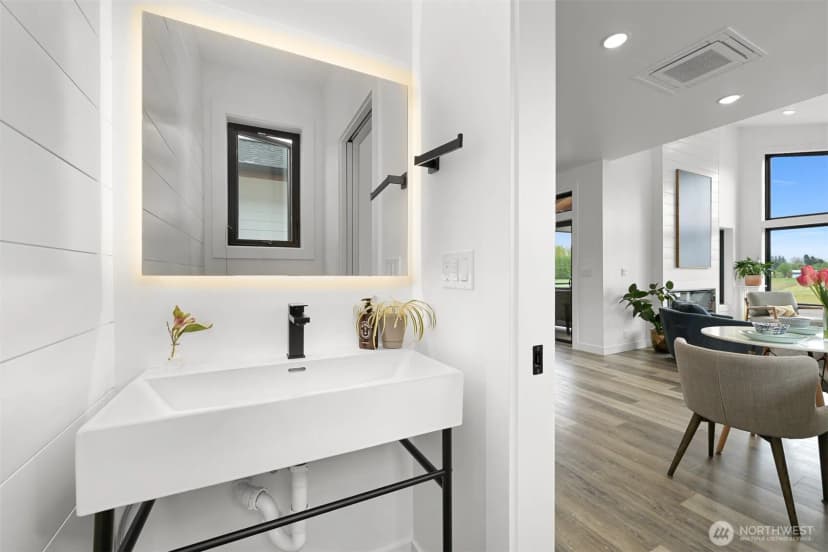 Property photo for 222 Skipping Stone Loop, Lynden photo 24