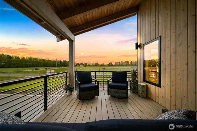 Property photo for 222 Skipping Stone Loop, Lynden photo 2