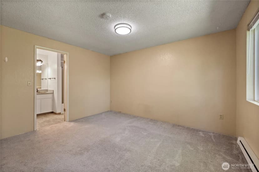 Property photo for 3207 45th Avenue Ne, Tacoma photo 20