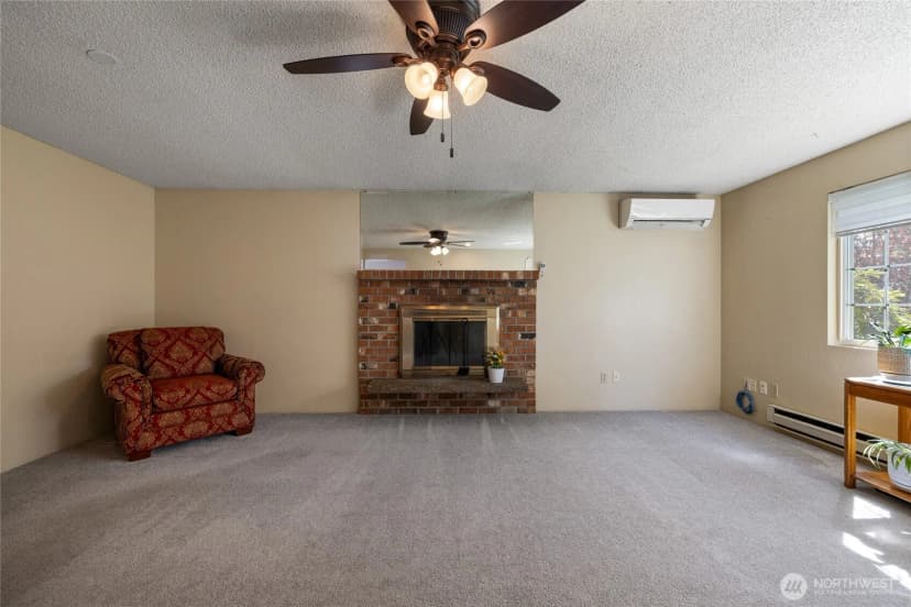 Property photo for 3207 45th Avenue Ne, Tacoma photo 7