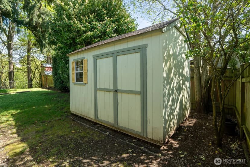 Property photo for 3207 45th Avenue Ne, Tacoma photo 35