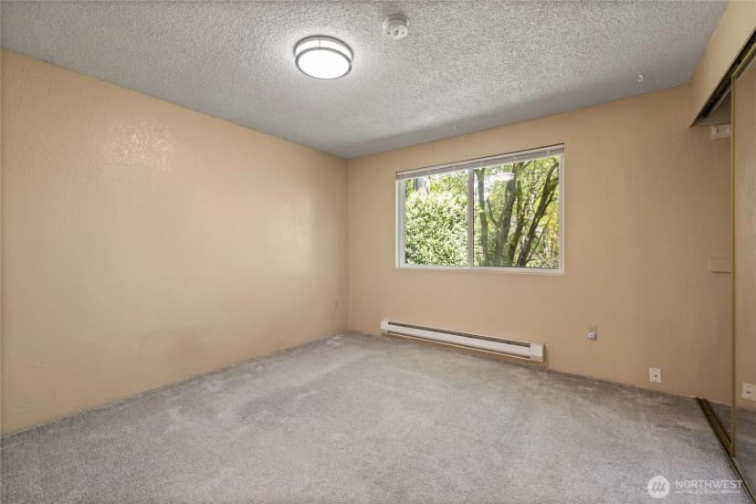 Property photo for 3207 45th Avenue Ne, Tacoma photo 17